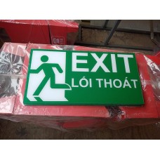 Bảng chỉ dẫn Exit lối thoát hiểm bằng nhựa mica